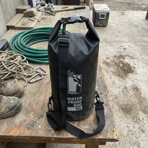 Bolsa seca Dukha 5L negra con correa